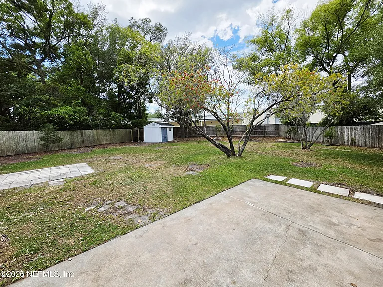 2146 Antilles Ct — Photo 29
