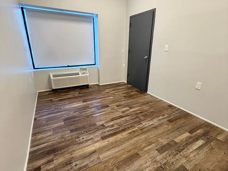 275 Research Pkwy LLC — Photo 92