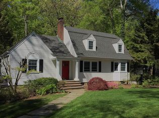 277 Mill Rd, Saddle River, NJ 07458