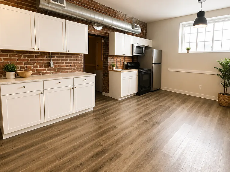 Elaine Lofts — Photo 24