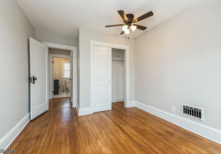 1244 Birch St #B — Photo 16