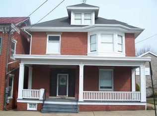 6 N Baltimore St, Dillsburg, PA 17019
