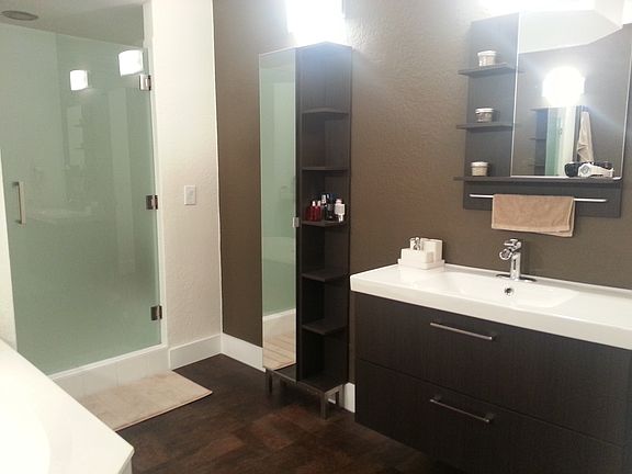 3rd image of 10700 Nw 66 St Apt 314