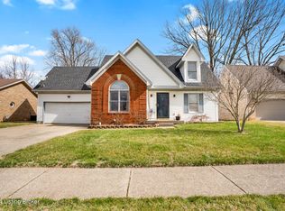 10701 Grecian Rd, Louisville, KY 40272