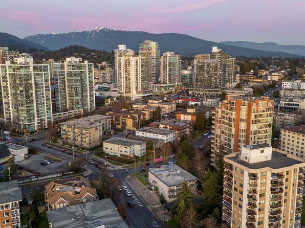 748 Chesterfield Ave, North Vancouver, BC V7M 2M6