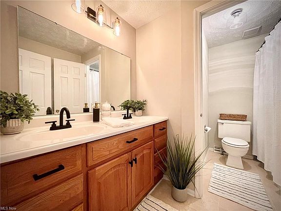5th image of 10232 Old Orchard Dr