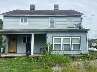 122 1st St, Perryopolis, PA 15473