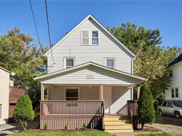 611 Brown St, Akron, OH 44311
