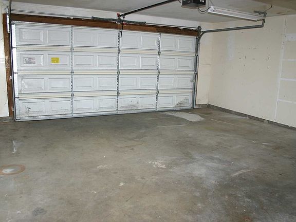 2-car Garage