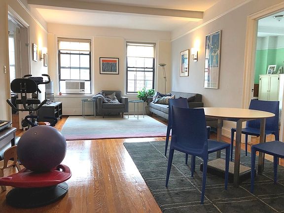 3rd image of 175 W 76th St #10DG