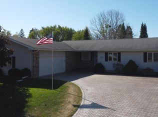 326 Mayfair St, Antigo, WI 54409