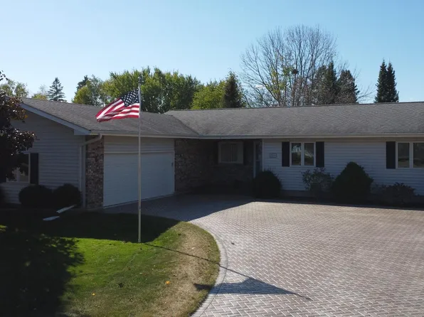 326 Mayfair St, Antigo, WI 54409