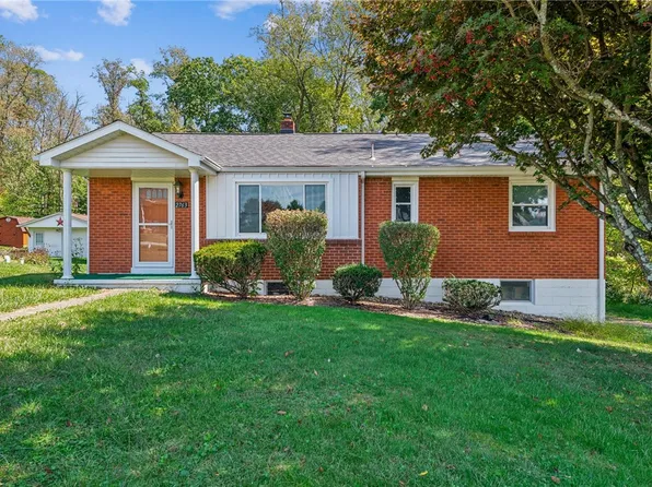 2763 Laurel Dr, Export, PA 15632