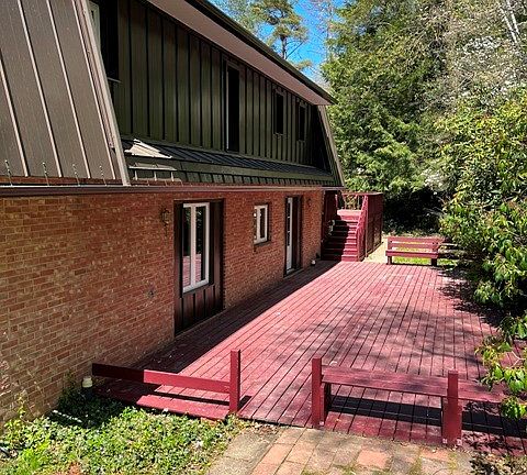 4th image of 570 Bouquin Cir