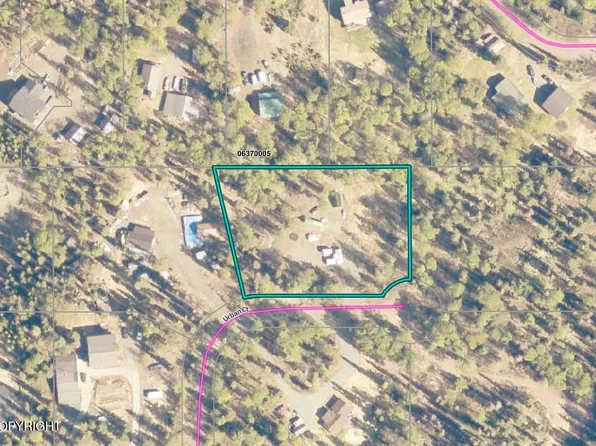 35295 Urban Ct, Soldotna, AK 99669