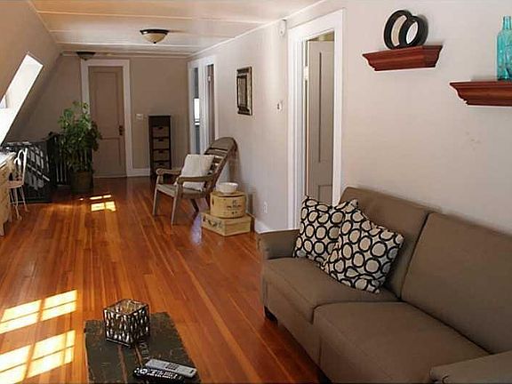 5th image of 125 W Main St #B