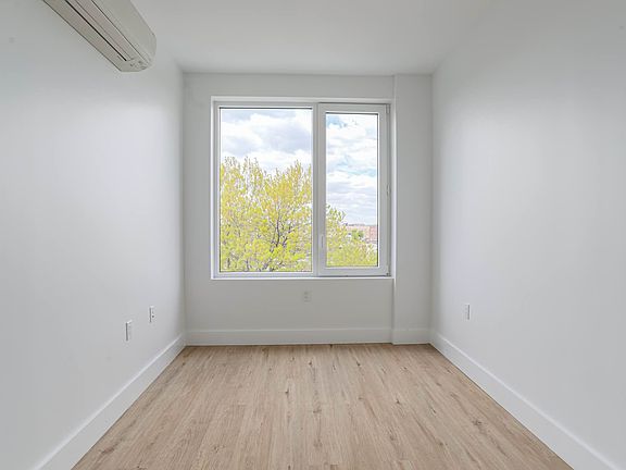 5th image of 2510 Bedford Ave #7D