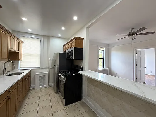 Kitchen, photo 2