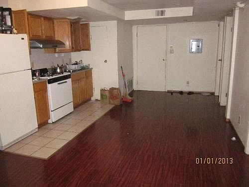 2nd image of 580 37th Ave