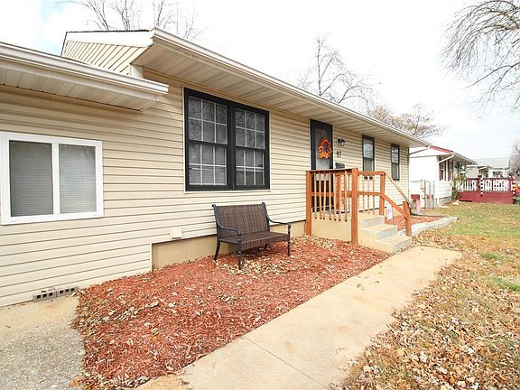 2nd image of 117 Wilson Park Ln