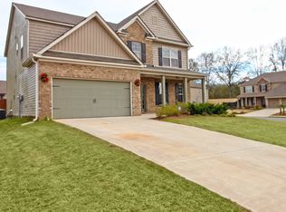 303 Obrien Dr, Kathleen, GA 31047