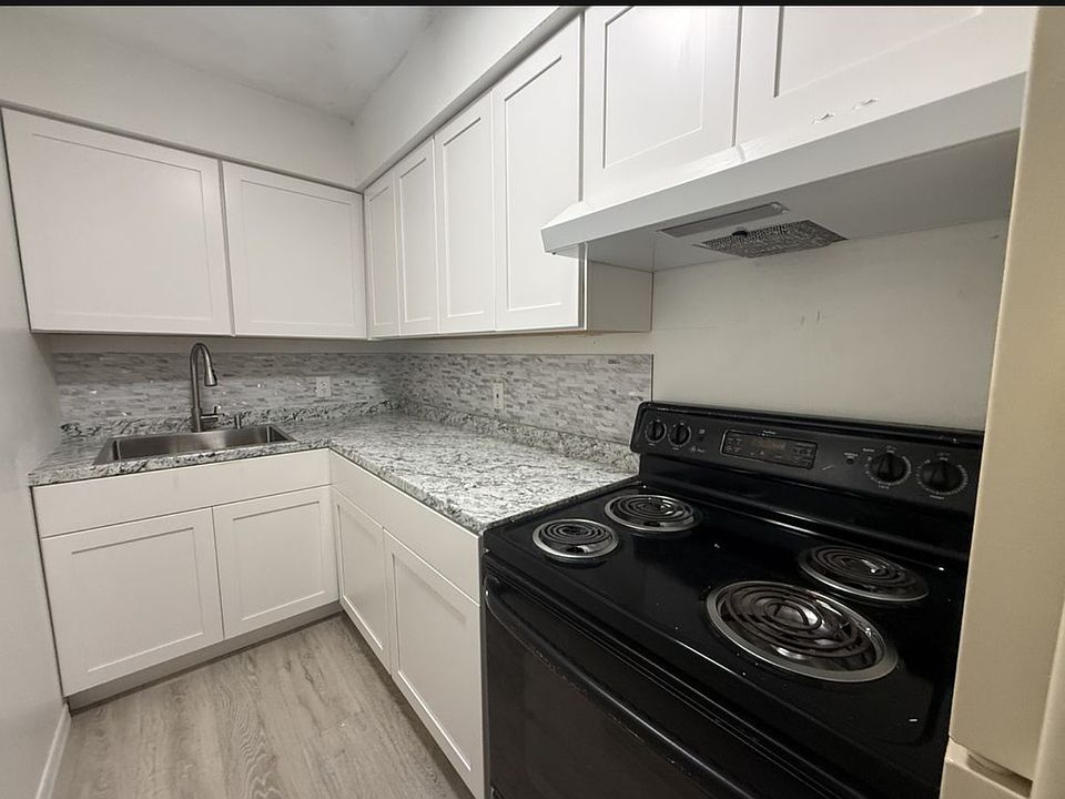 1st image of 8532 Channelview Cir