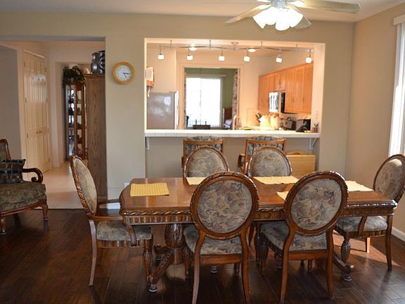 4th image of 2201 Hampshire Dr