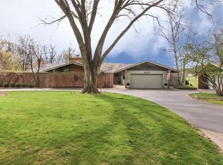 363G S Bateman Cir, Barrington, IL 60010