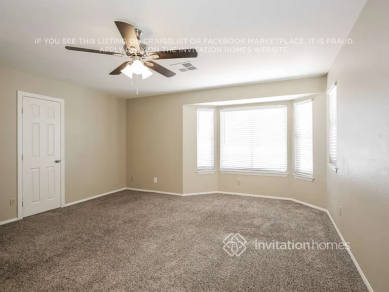 7312 Queen Palm Dr — Photo 11