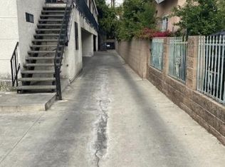 645 N New Hampshire Ave APT 8, Los Angeles, CA 90004