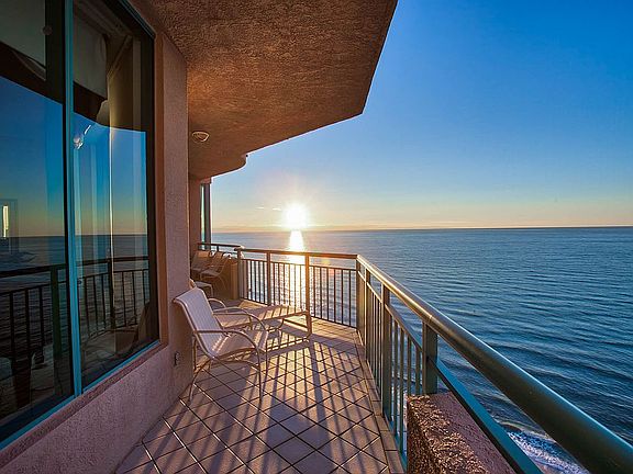 4th image of 1560 Gulf Blvd APT 1702
