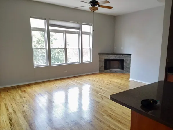2310 W Bloomingdale Ave Unit P-c, Chicago, IL 60647