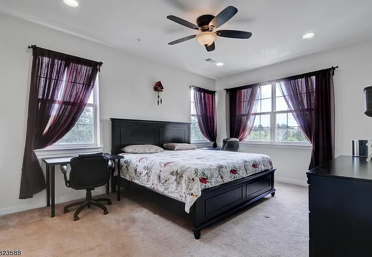 331 Pond Ln — Photo 43