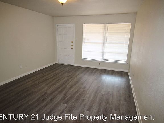 2nd image of 7208 Larchway Dr