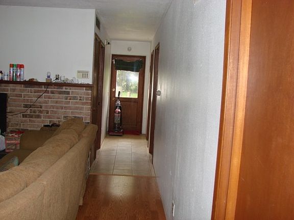 5th image of 3860 Kitty Hawk Dr NW