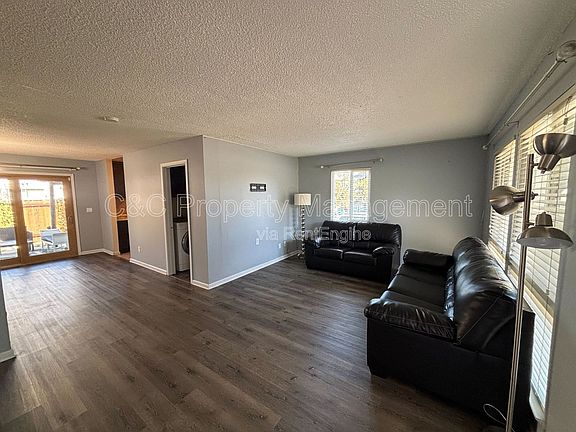 4th image of 1252 Marionola Way