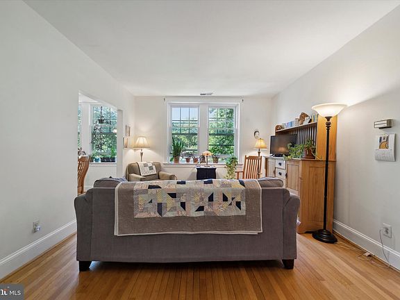 5th image of 6655 McCallum St APT 304