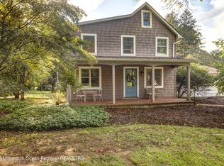 57 Hurleys Ln, Lincroft, NJ 07738