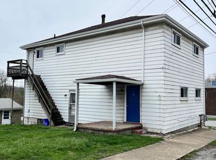 718 Virginia Ave #2, Rochester, PA 15074