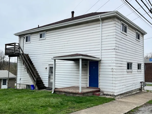 718 Virginia Ave #2, Rochester, PA 15074