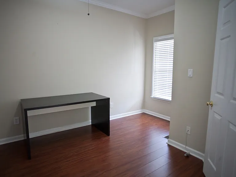 102 Chesapeake Way — Photo 12