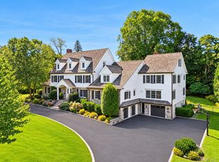 81 Park Dr N, Rye, NY 10580