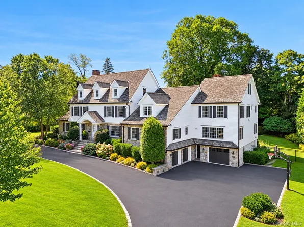 81 Park Drive N, Rye, NY 10580