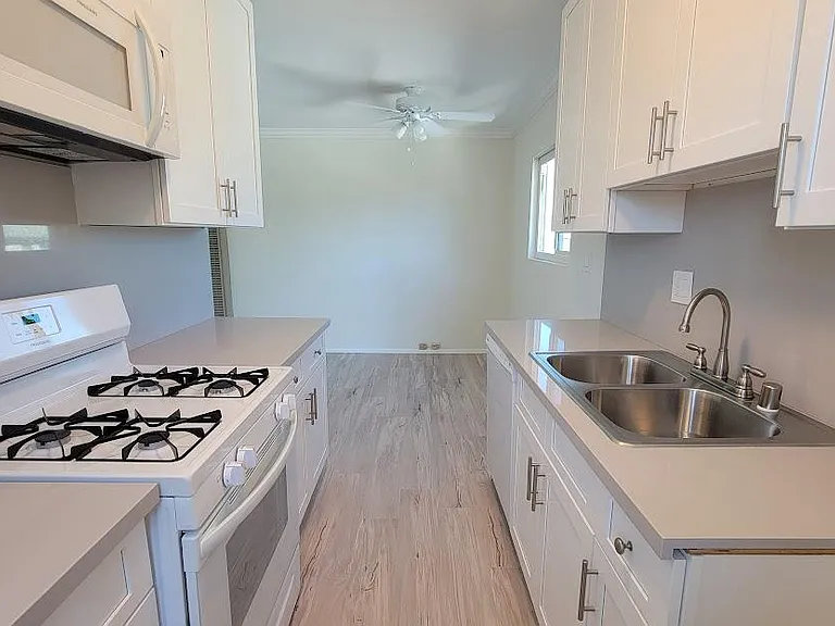 3769 Hughes Ave #7 — Photo 5