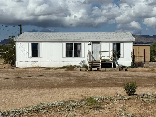 4229 N Concho Rd, Golden Valley, AZ 86413