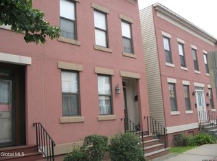 128 S Pearl St, Albany, NY 12202