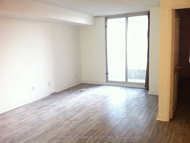 256 Doris Ave #1101 — Photo 4