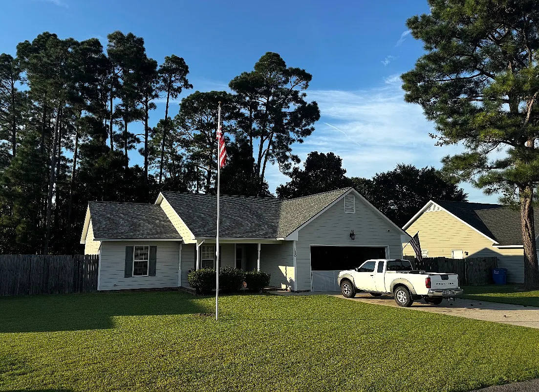 3 bed, 1166 sqft, $1,750 — Photo 1