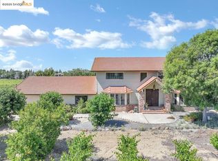 1000 Vintage Dr, Oakley, CA 94561