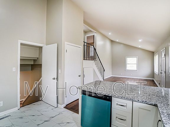 5th image of 717 Forest Dr